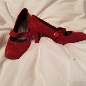 Naturalizer Red Suede Pumps